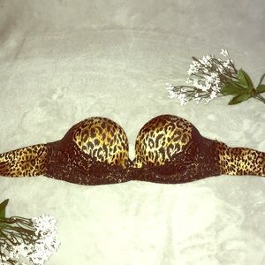 Bombshell strapless bra